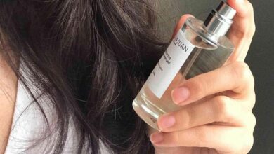 نحوه عطر زدن به مو